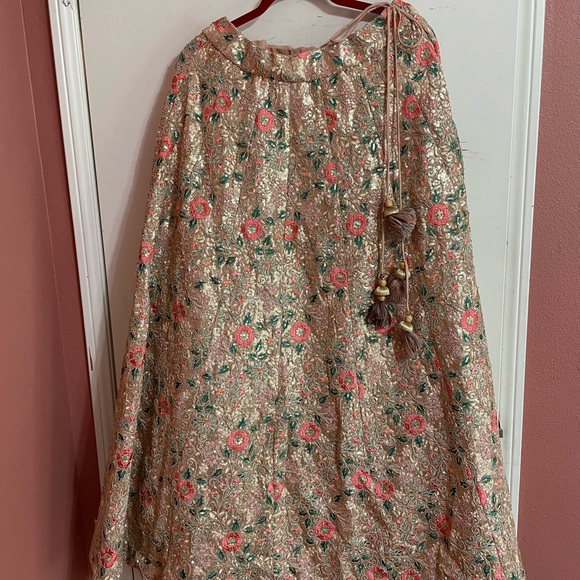 Rose Gold lehenga - Picture 7 of 10